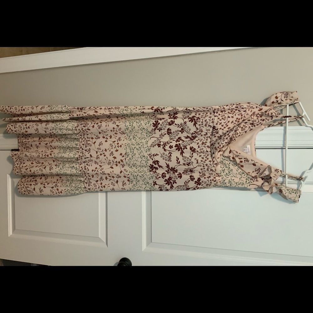 Xhilaration long flowy dress size M - Picture 2 of 7